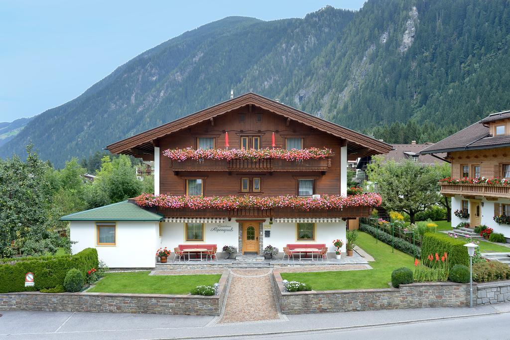 Gaestehaus Alpengruss Mayrhofen Exterior foto