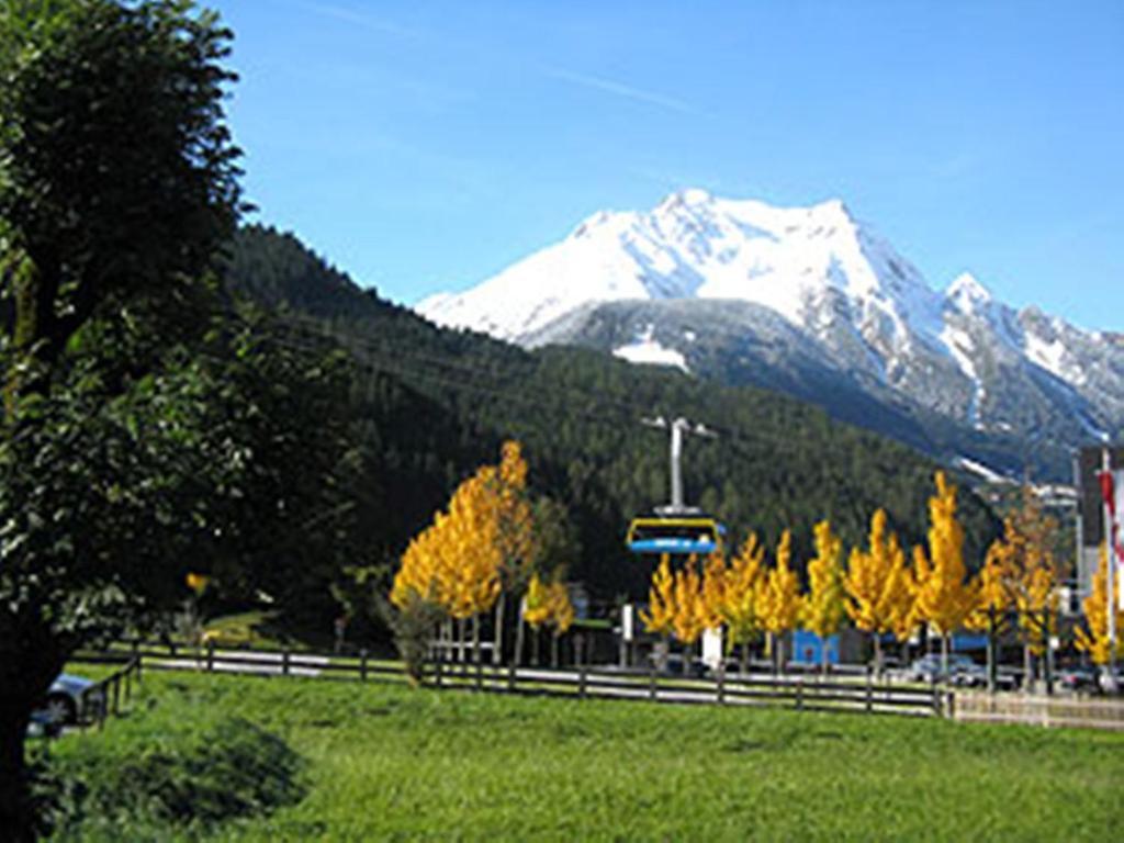 Gaestehaus Alpengruss Mayrhofen Exterior foto